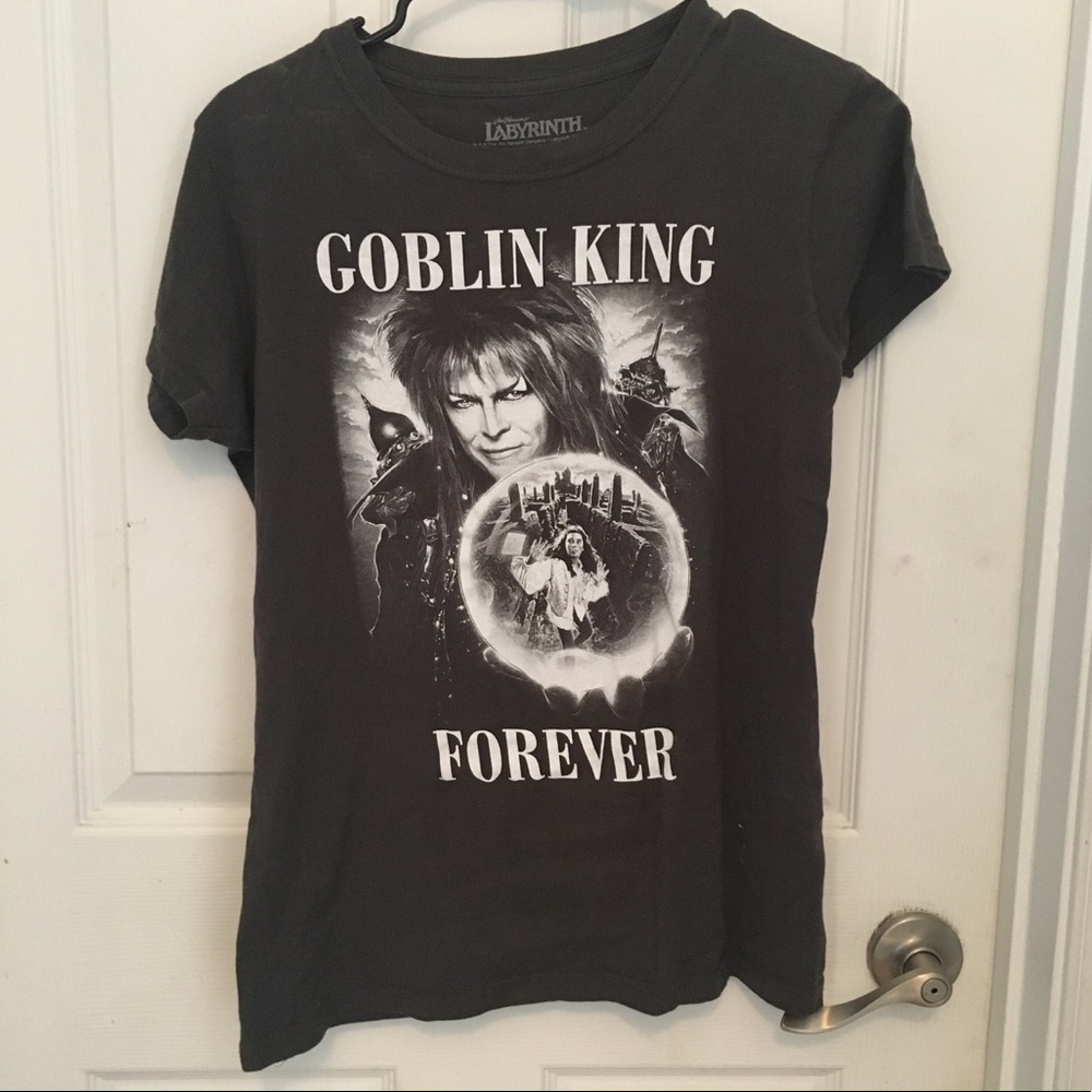 Labyrinth graphic tee